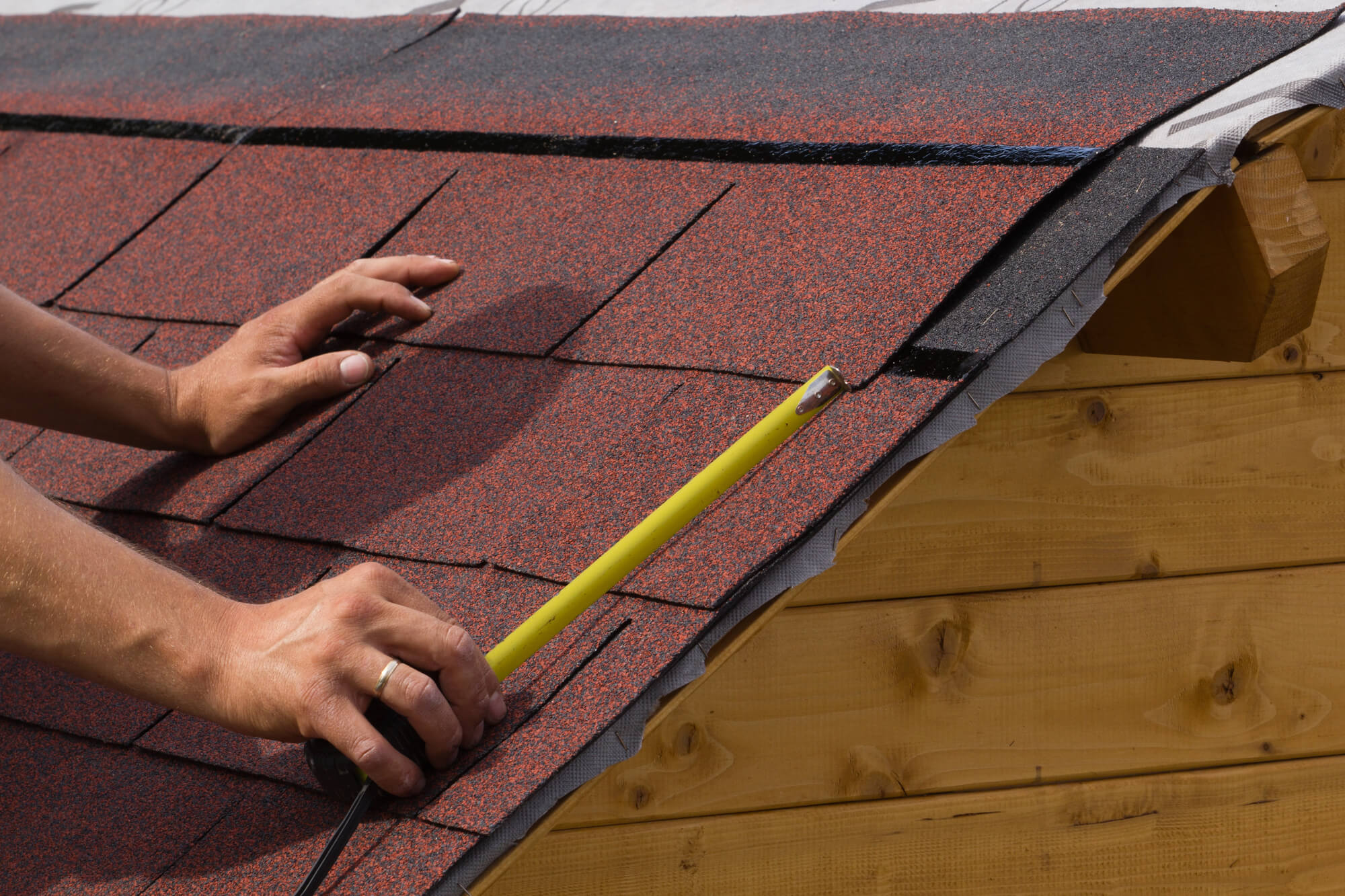 Roof inspection checklist with roofing materials and installation planning details